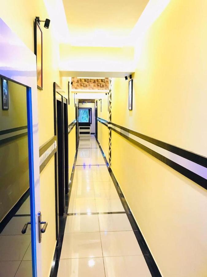Hotel Keerthana Puttur Puttur  Buitenkant foto